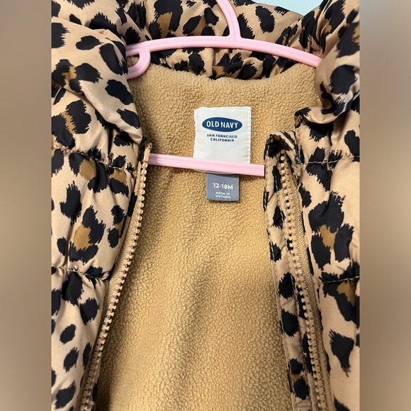 Old Navy Baby Leopard Brown Puffy Jacket, Baby Size 12-18months, fall jackets - Picture 6 of 7